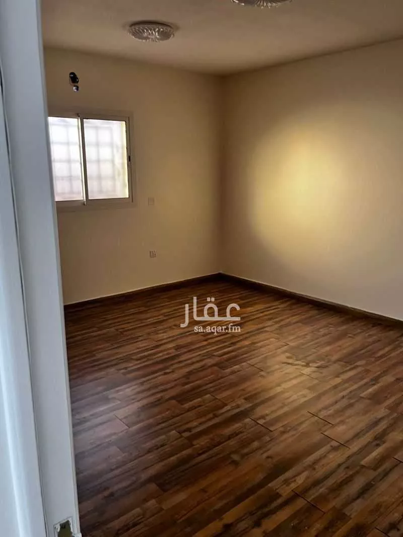 3 bedroom floor in Al Zahrah 5