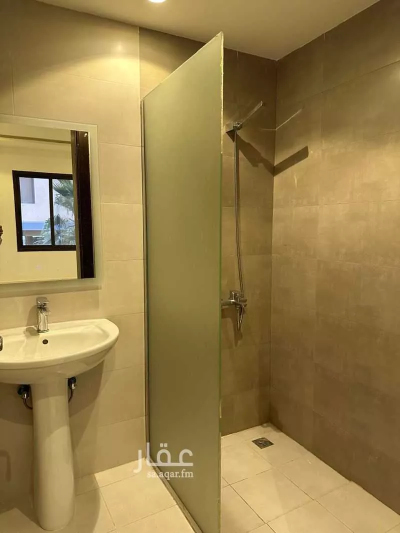 3 bedroom apartment in Al Qusur 3