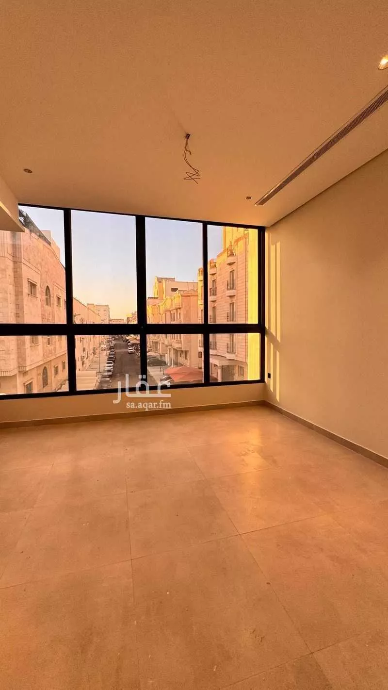 6 bedroom apartment in Al Rawdah 7