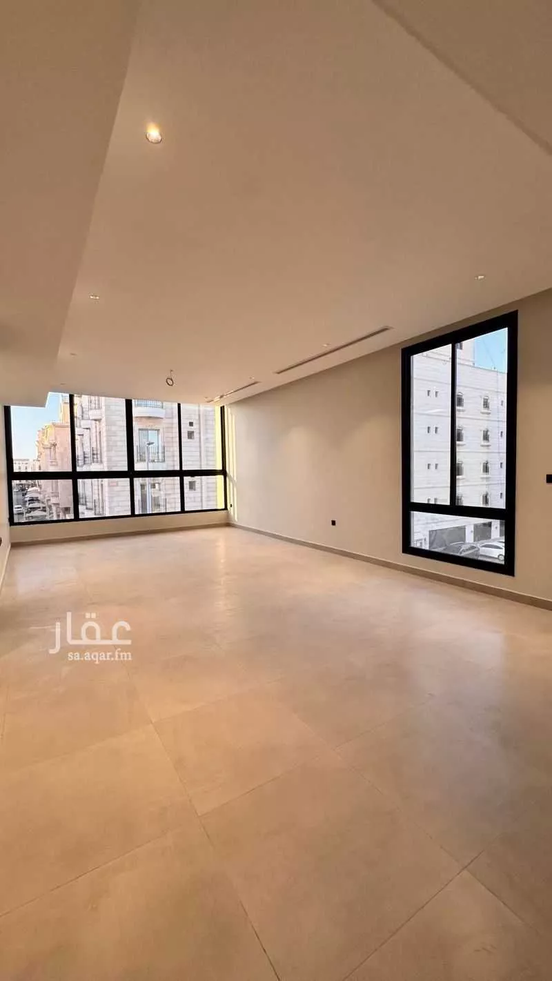 6 bedroom apartment in Al Rawdah 8