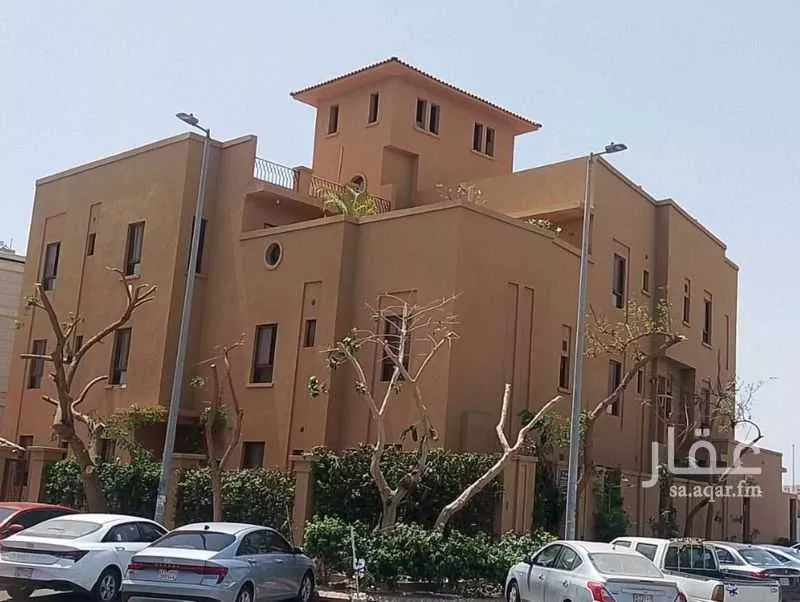 690 sqm building in Al Hamdaniyah 8