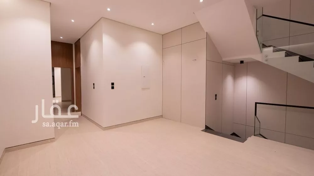 4 bedroom villa in Ash Shulah, Eastern Province 15