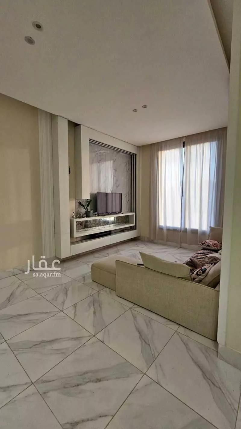 3 bedroom apartment in Al Malqa 2