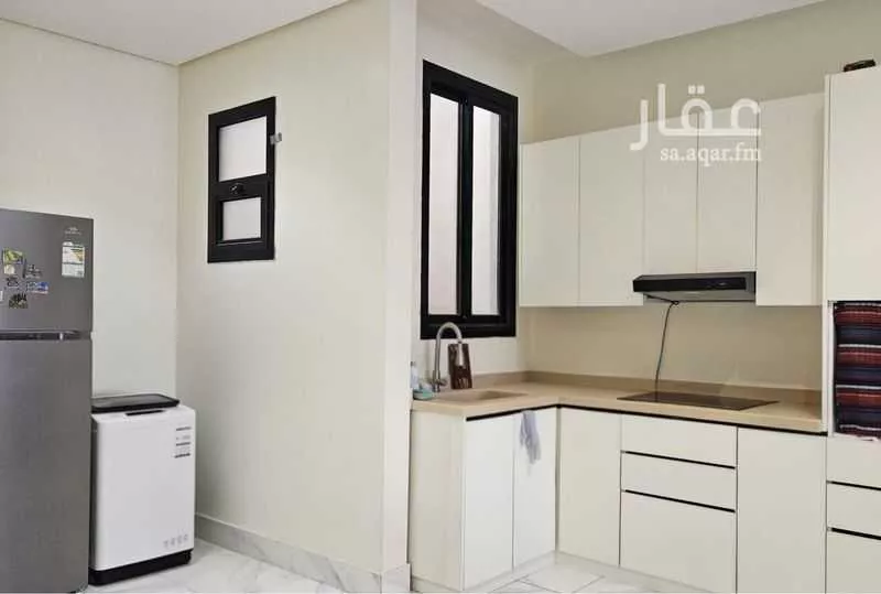 3 bedroom apartment in Al Malqa 4