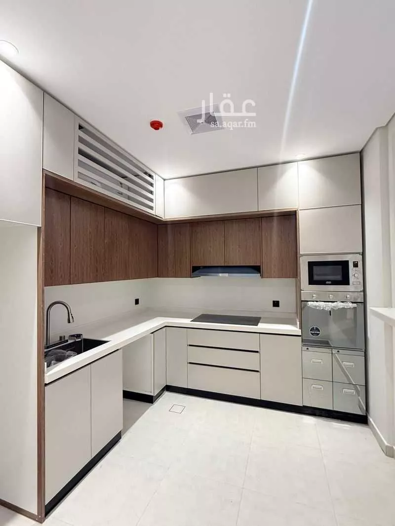 3 bedroom apartment in Al Bahr, Eastern Province 8