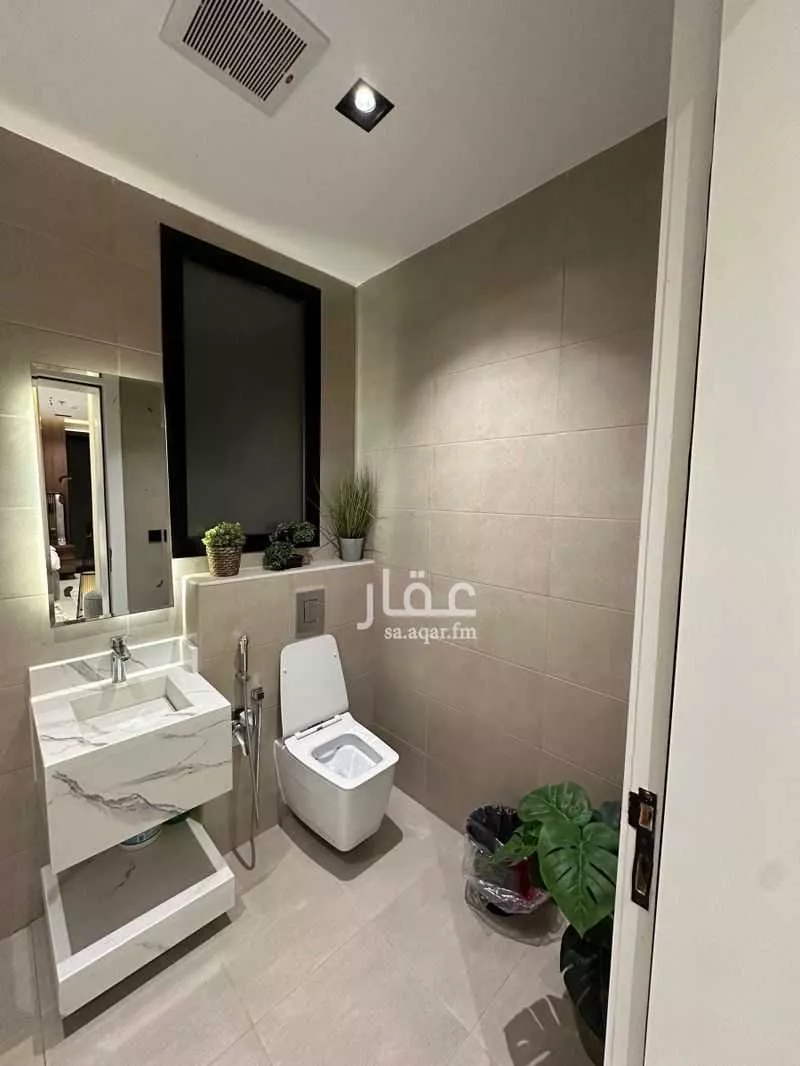 1 bedroom apartment in Granada 4
