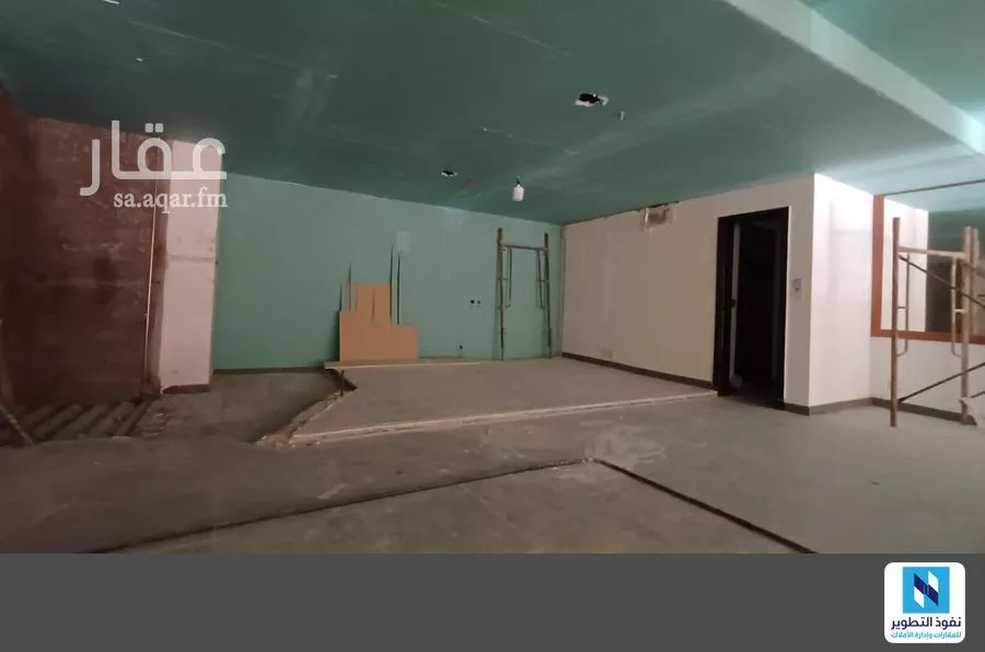 محل 4836 م² في الزهراء 4
