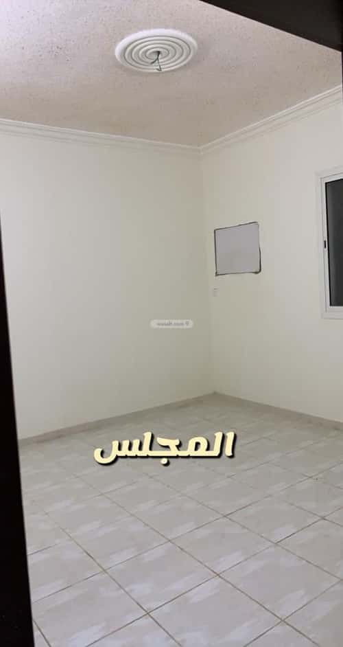 شقة 3 غرف في الرمال 5