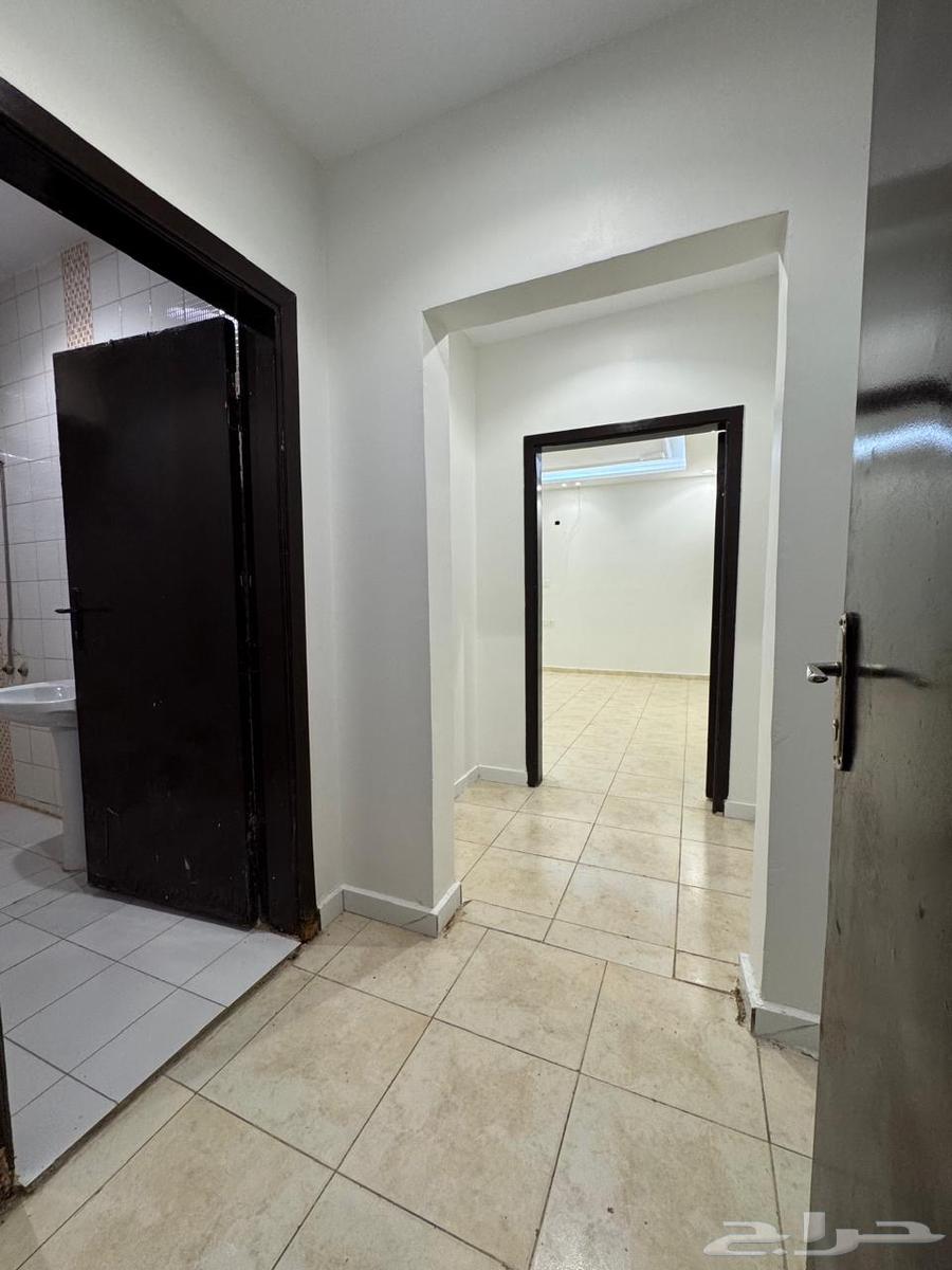 شقة 2 غرف في الخليج 2