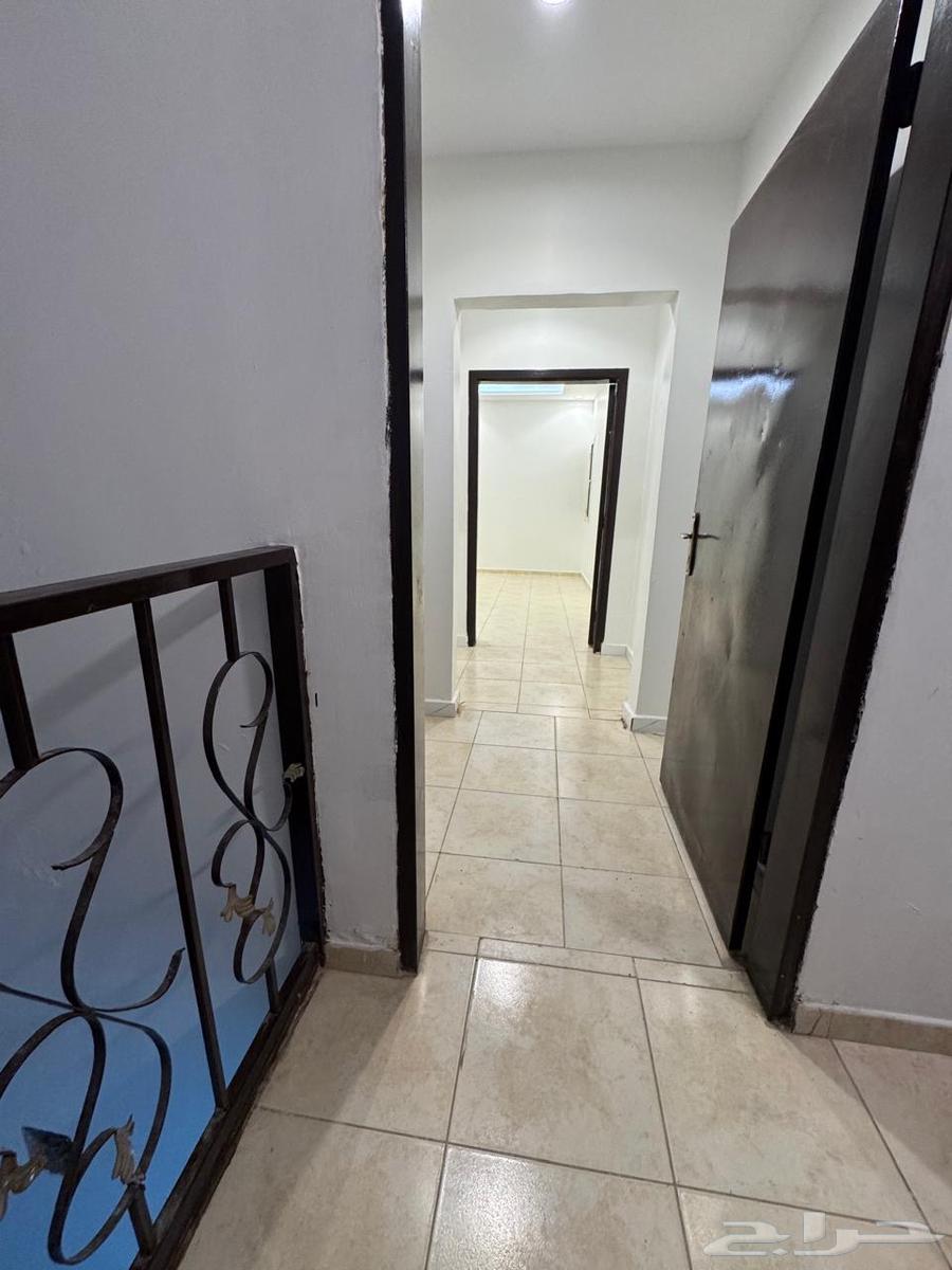 شقة 2 غرف في الخليج 3