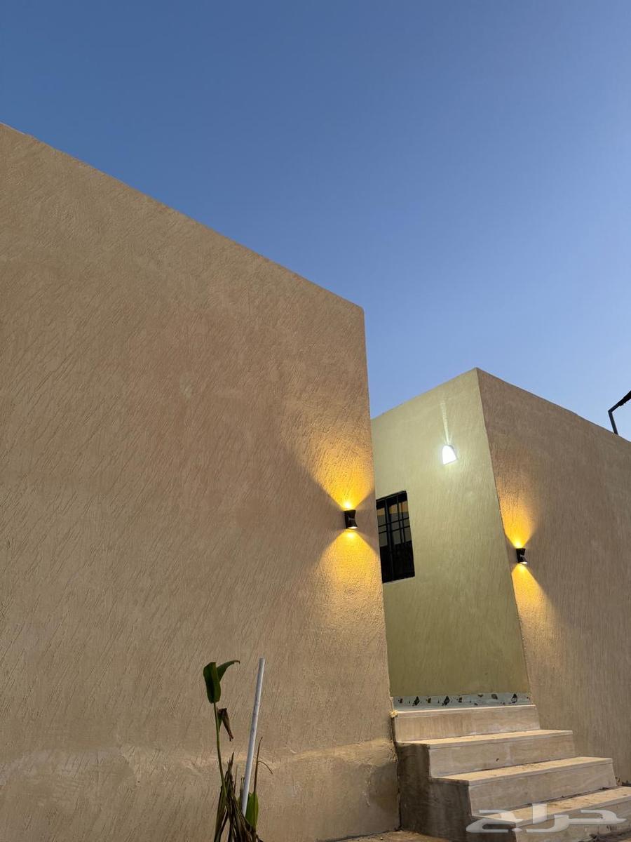 شقة 2 غرف في الرمال 5