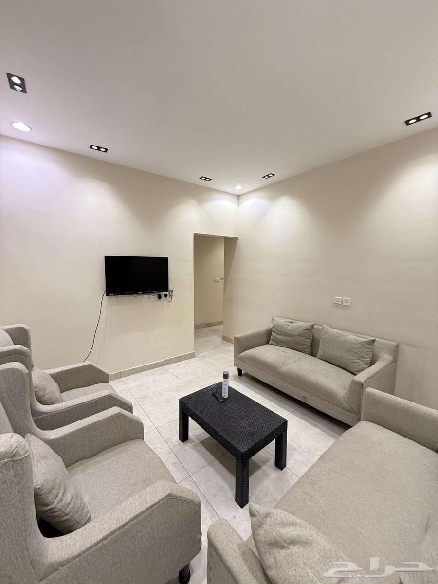 شقة 1 غرف في الرمال 3