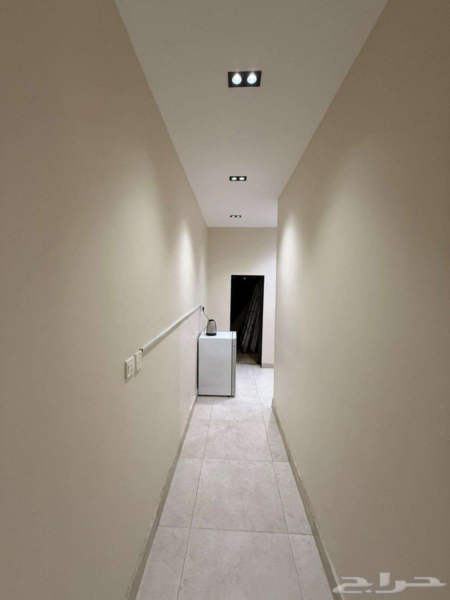 شقة 1 غرف في الرمال 4