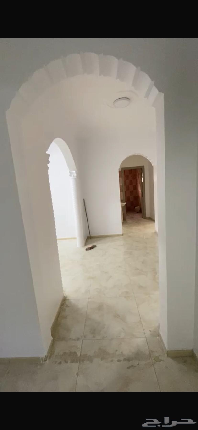 شقة 3 غرف في الرمال 1