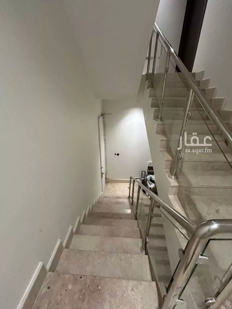 2 bedroom floor in Al Rabie 2