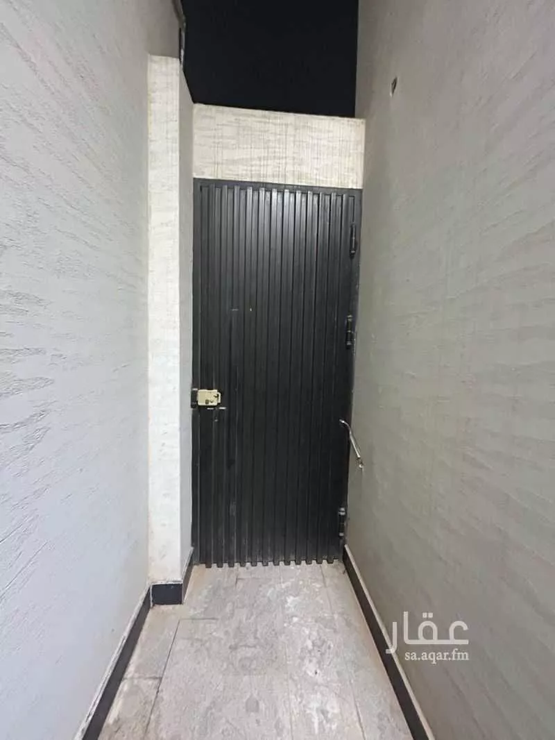 2 bedroom floor in Al Rabie 5