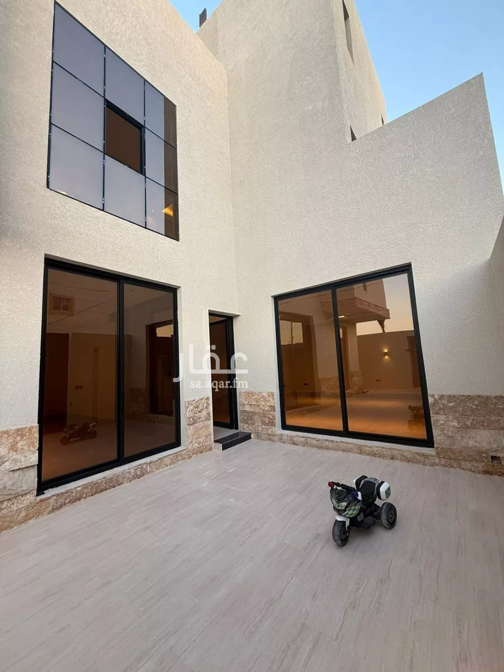 6 bedroom villa in Al Mahdiyyah 9