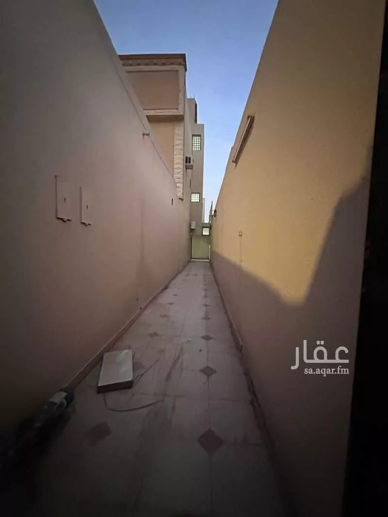 شقة 3 غرف في إشبيلية 2