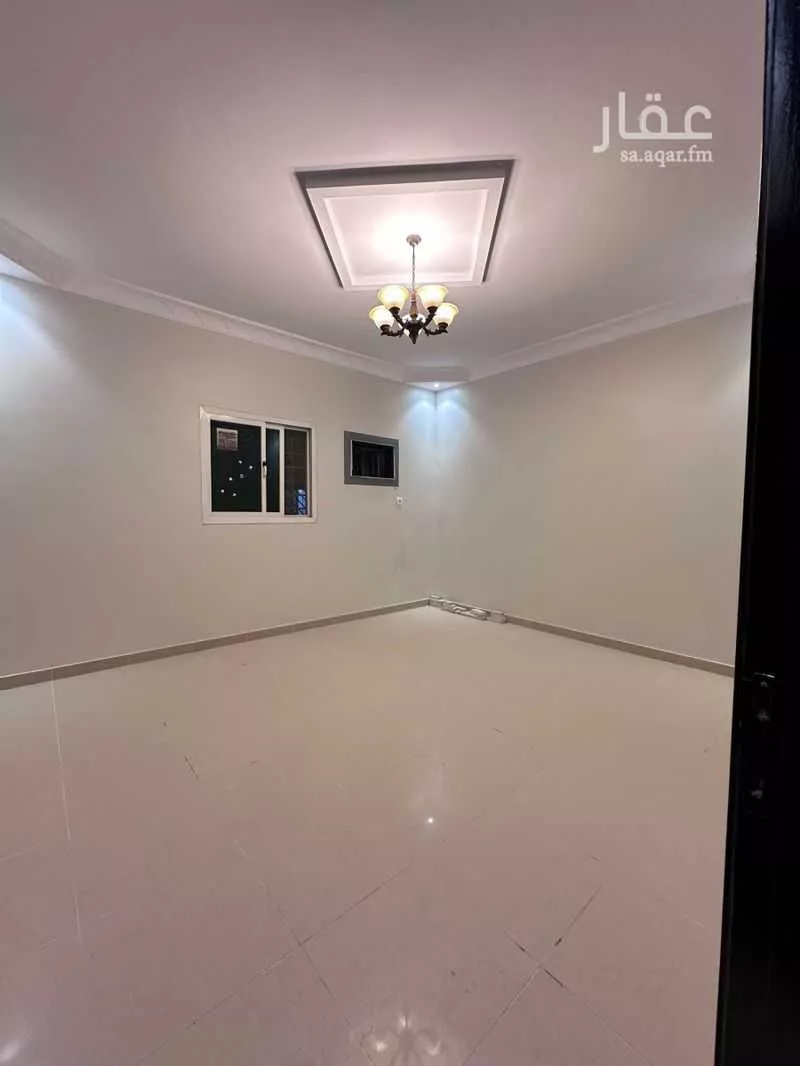 3 bedroom apartment in Ishbiliyah, Riyadh 10