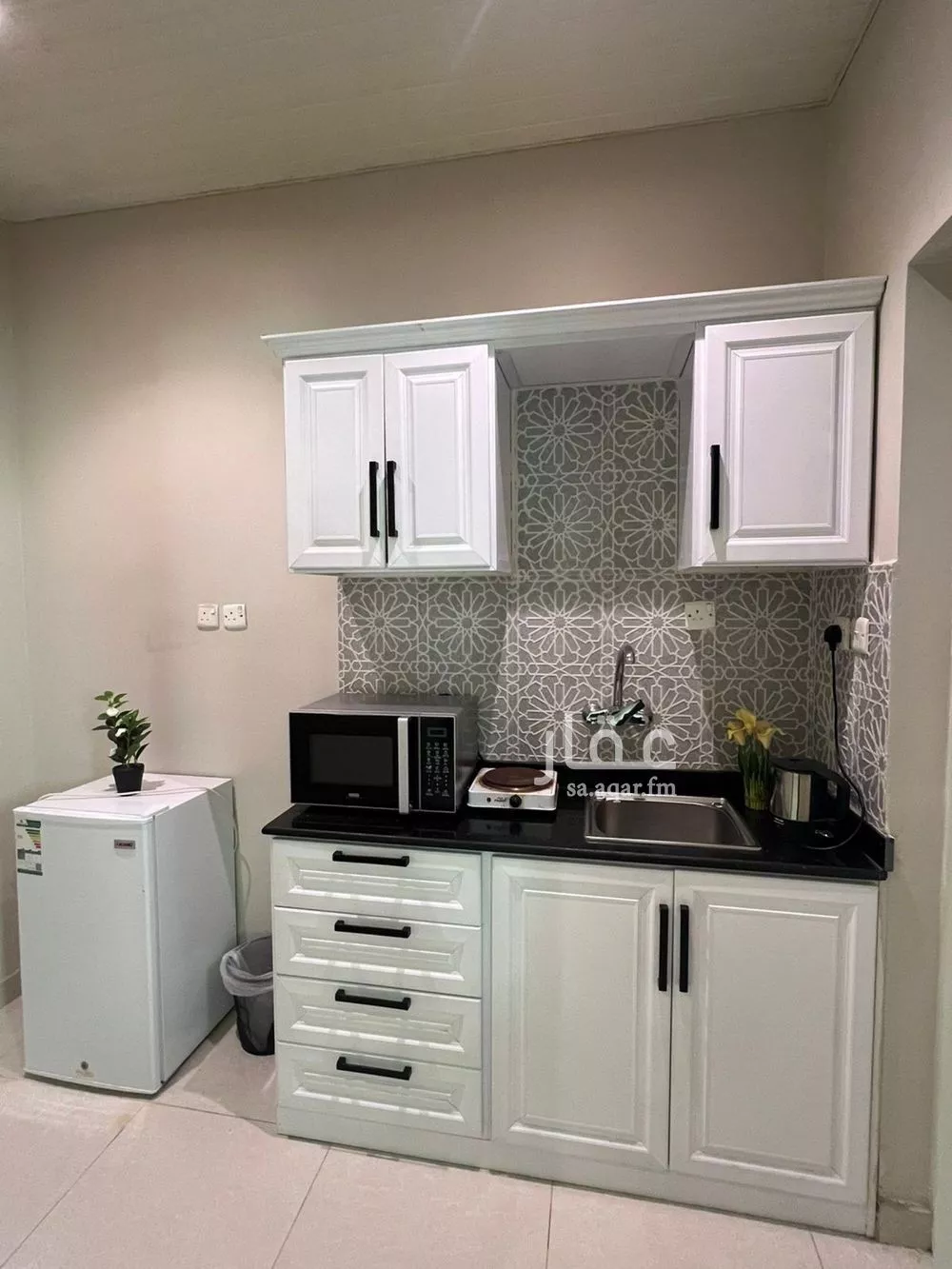 شقة 1 غرف في النرجس 4