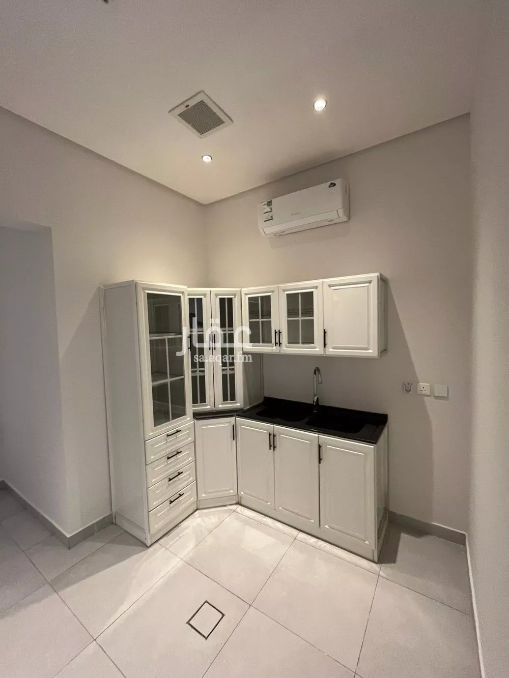 3 bedroom apartment in Al Malqa 12