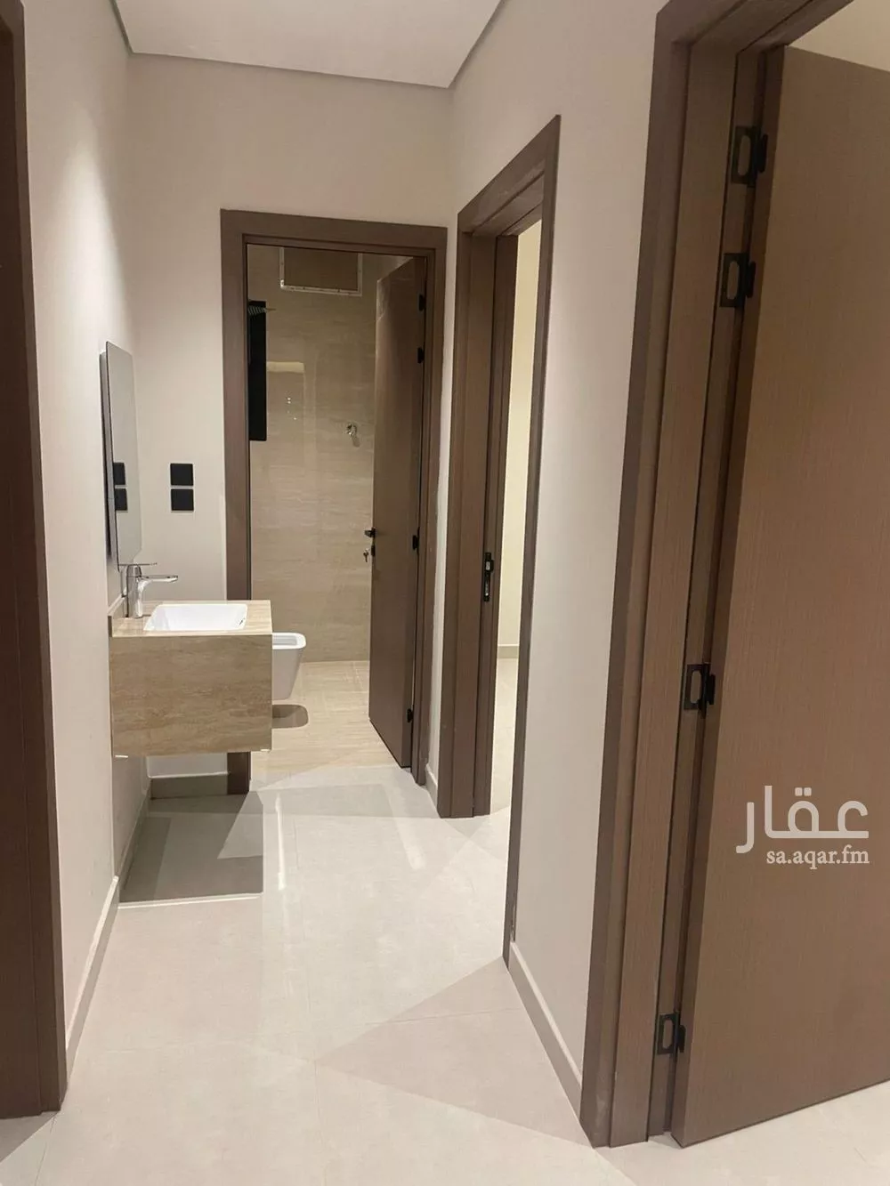 دور 3 غرف في العارض 1