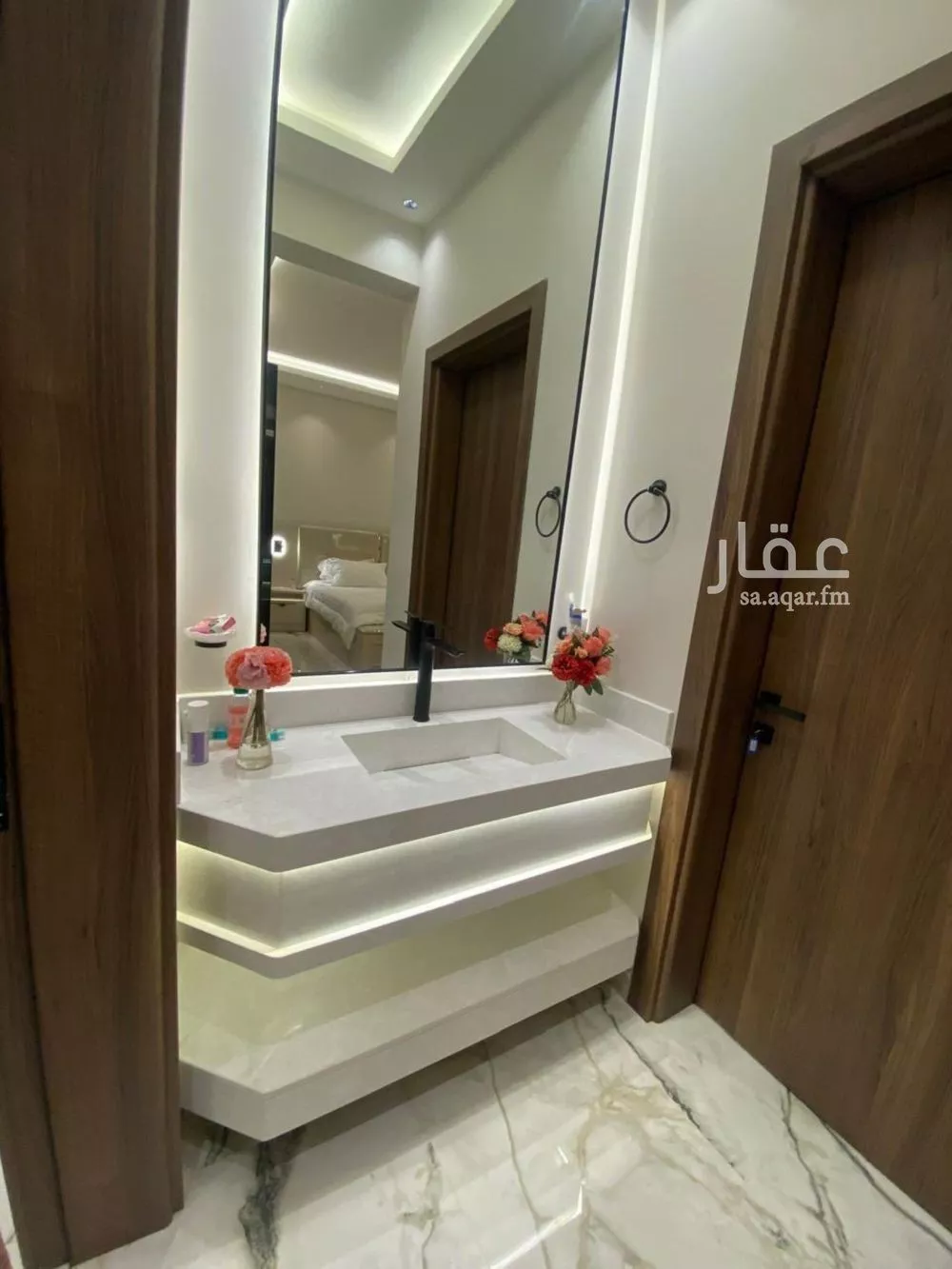 دور 3 غرف في العارض 18