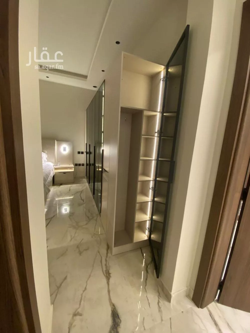 دور 3 غرف في العارض 21
