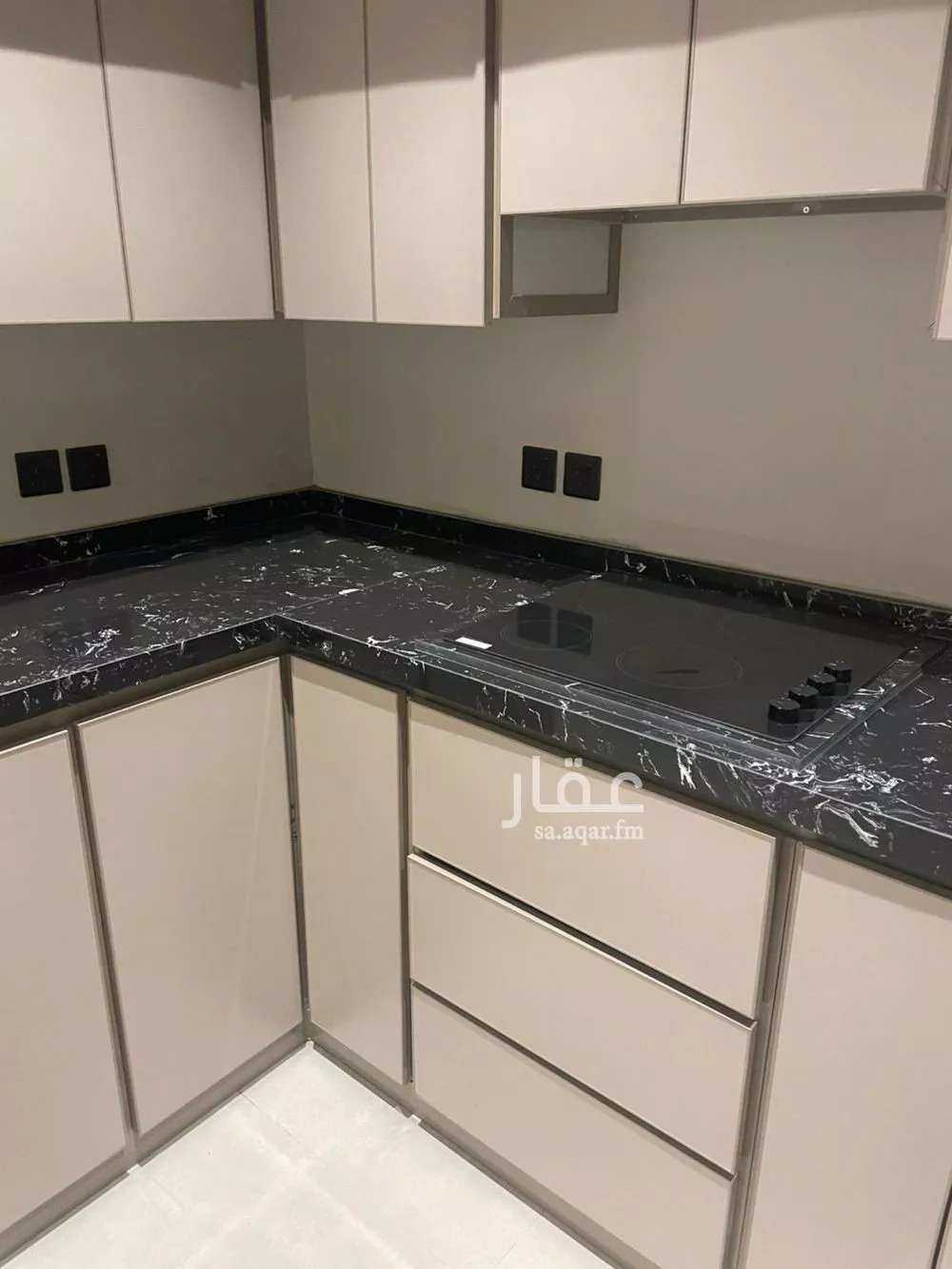 دور 3 غرف في العارض 4