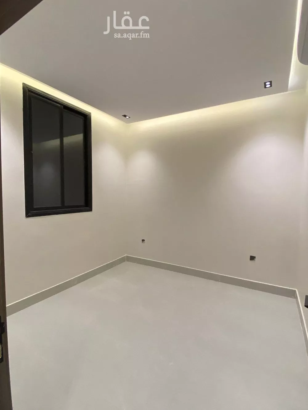 شقة 4 غرف في الرمال 4