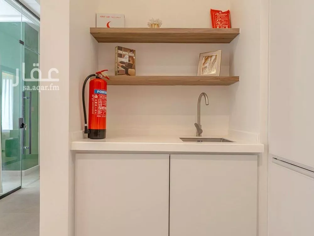 3 bedroom apartment in Al Sahafah 6