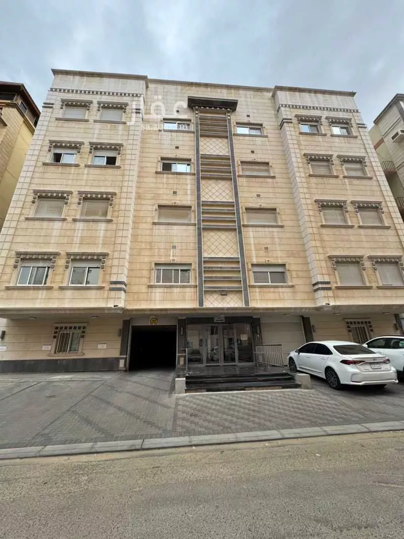 شقة 5 غرف في الشرفية 1