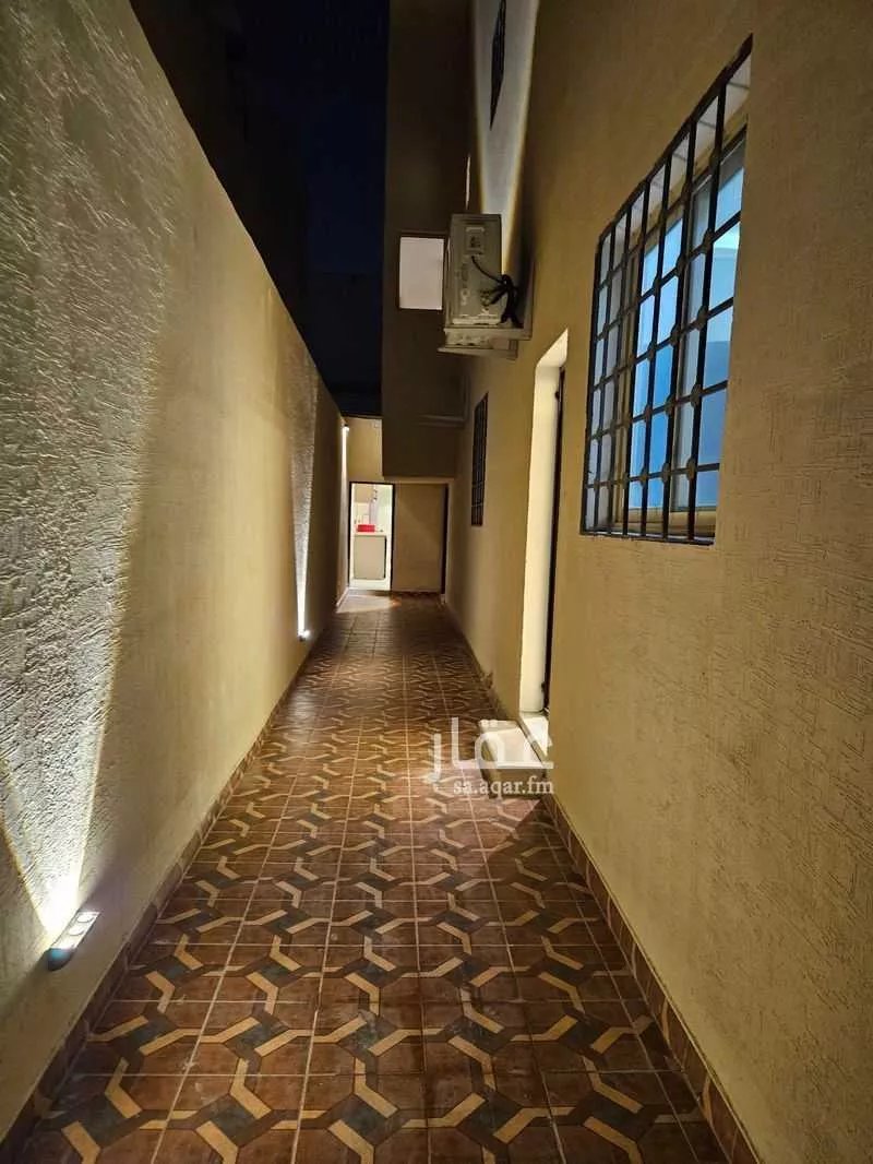 1 bedroom floor in Dhahrat Laban 3