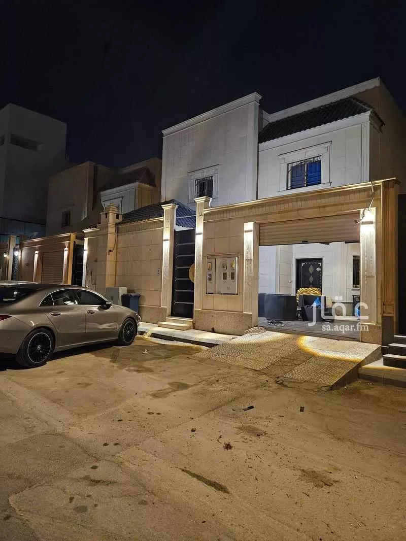 1 bedroom floor in Dhahrat Laban 9