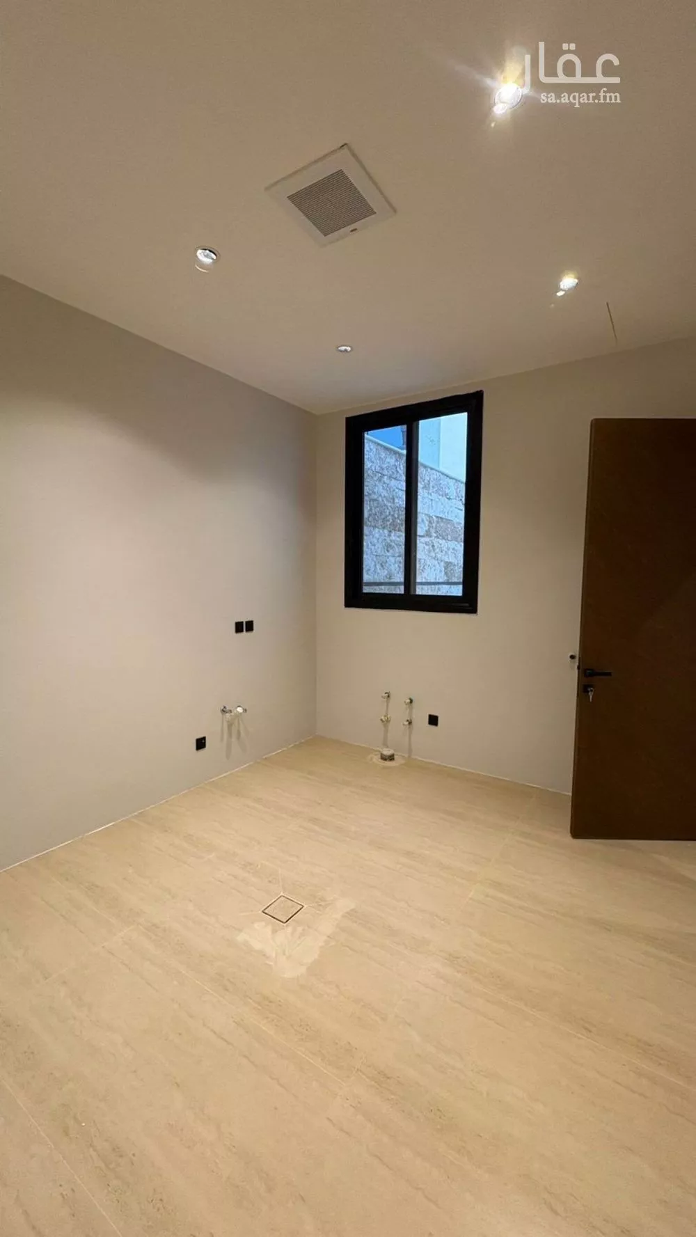 5 bedroom villa in Al Mahdiyyah 13