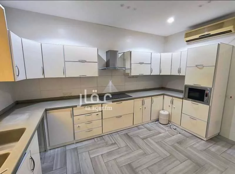 شقة 6 غرف في الفردوس 1