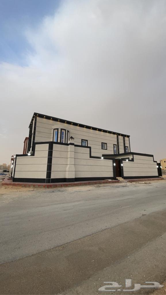 فيلا 7 غرف في الروابي 1