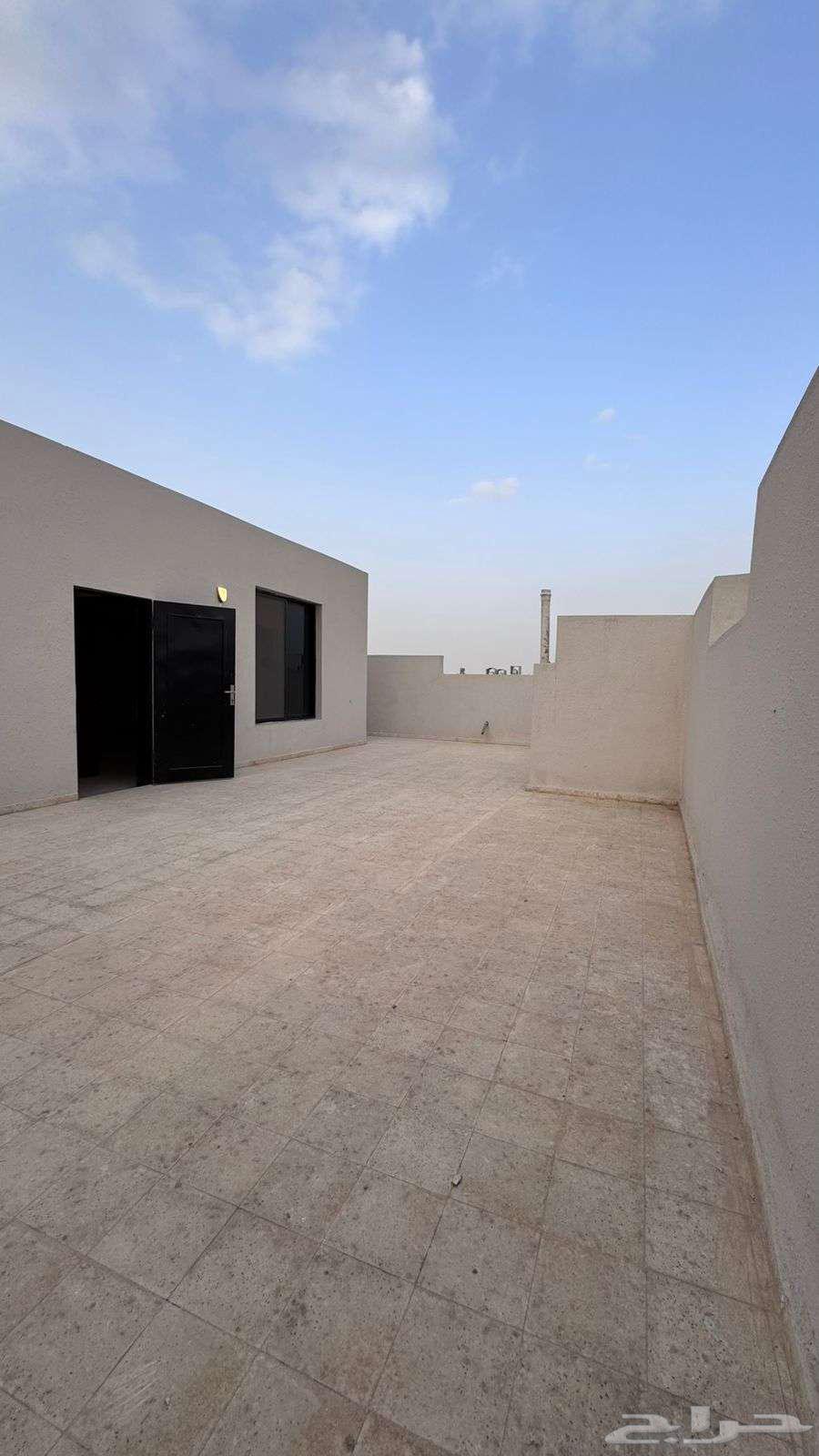 9 bedroom villa in Al Rimal 18