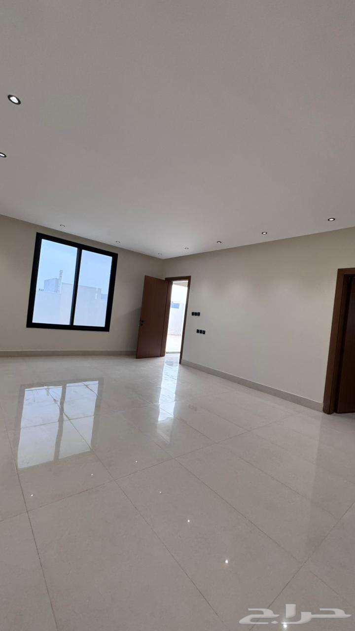 9 bedroom villa in Al Rimal 19