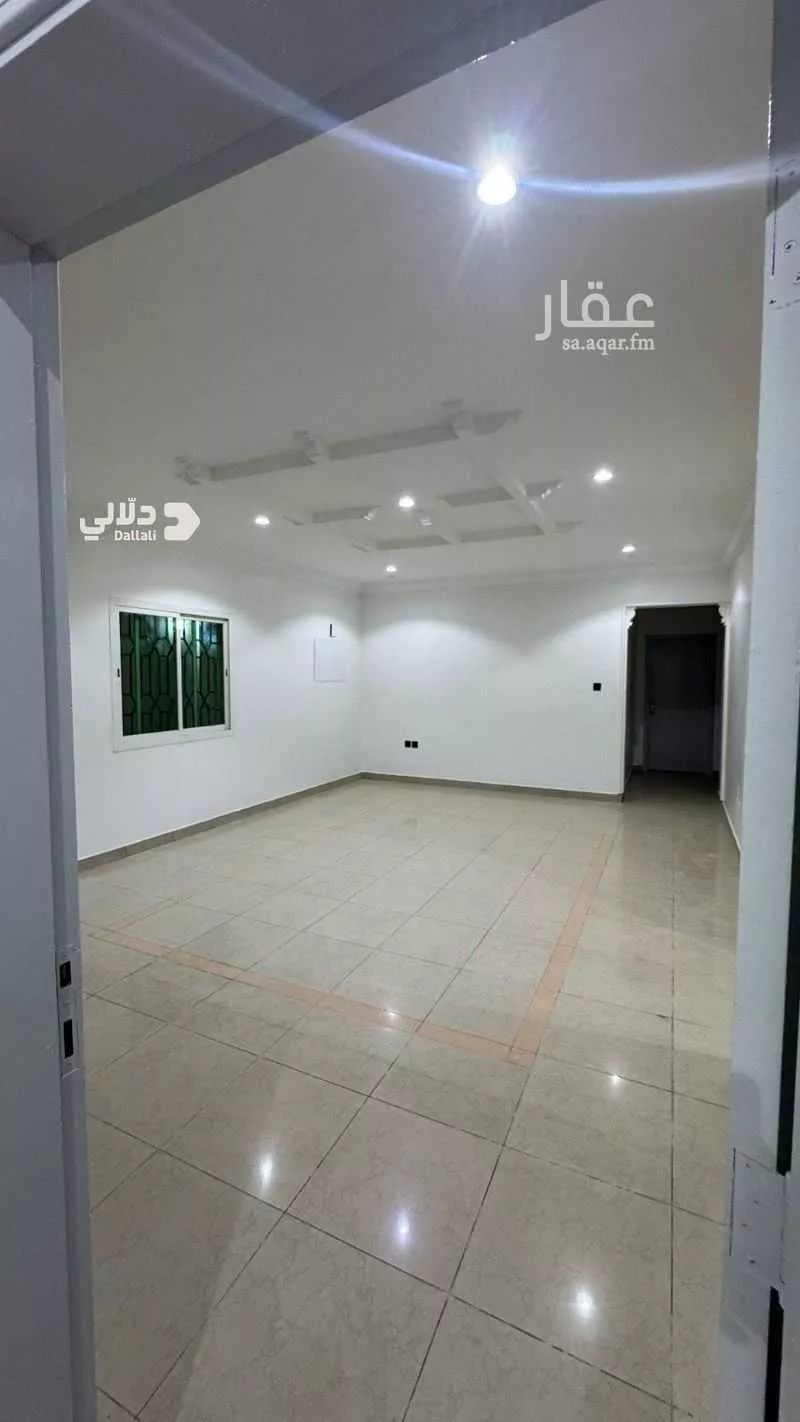 3 bedroom floor in Badr 4