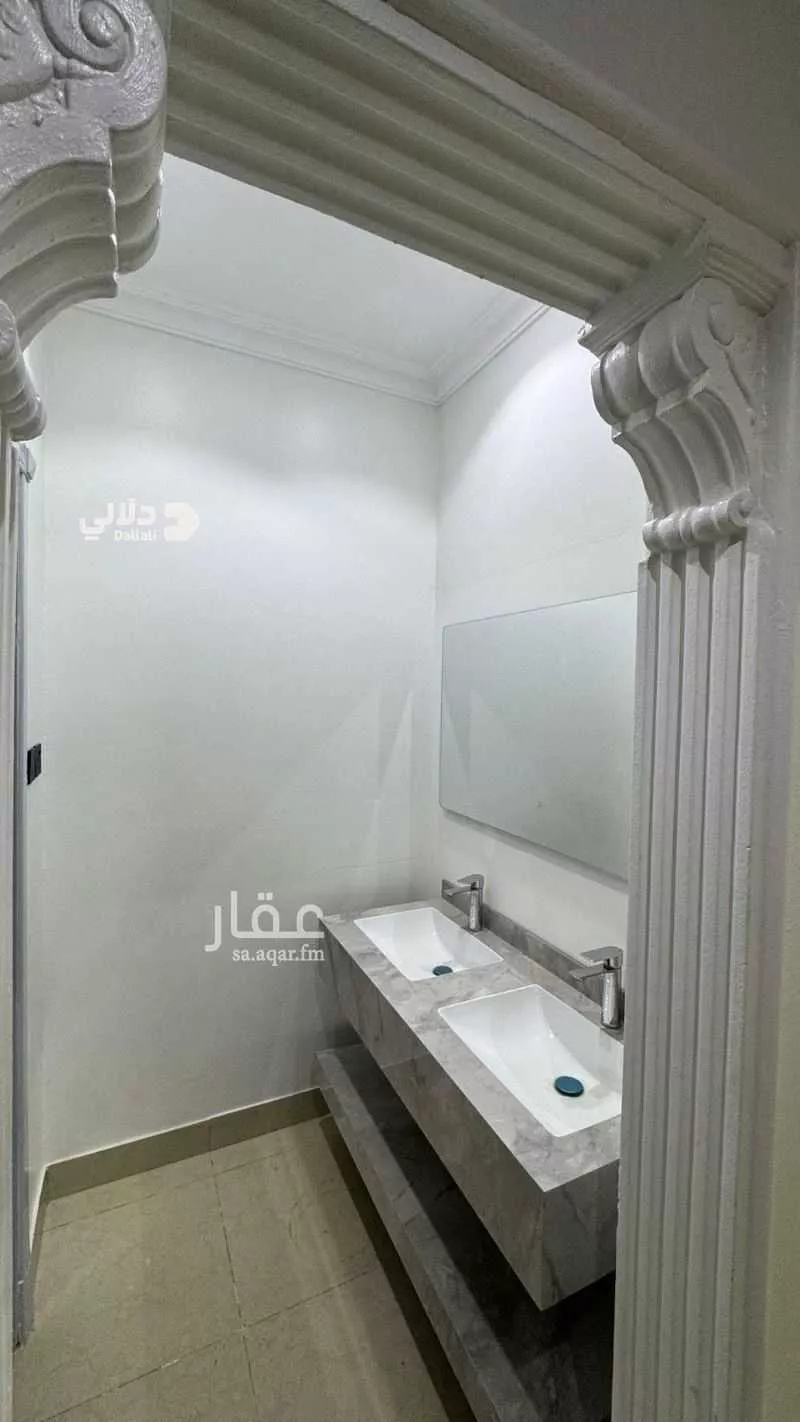 3 bedroom floor in Badr 7