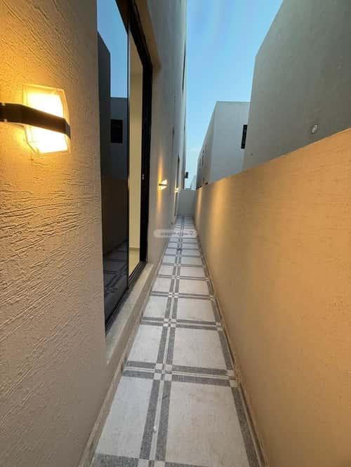 شقة 4 غرف في الندوة 2