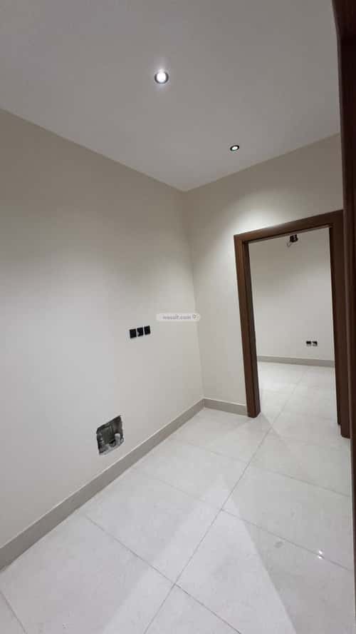 فيلا 8 غرف في الرمال 1