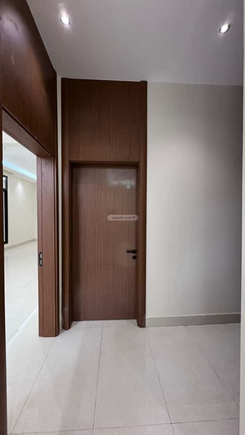 فيلا 8 غرف في الرمال 5