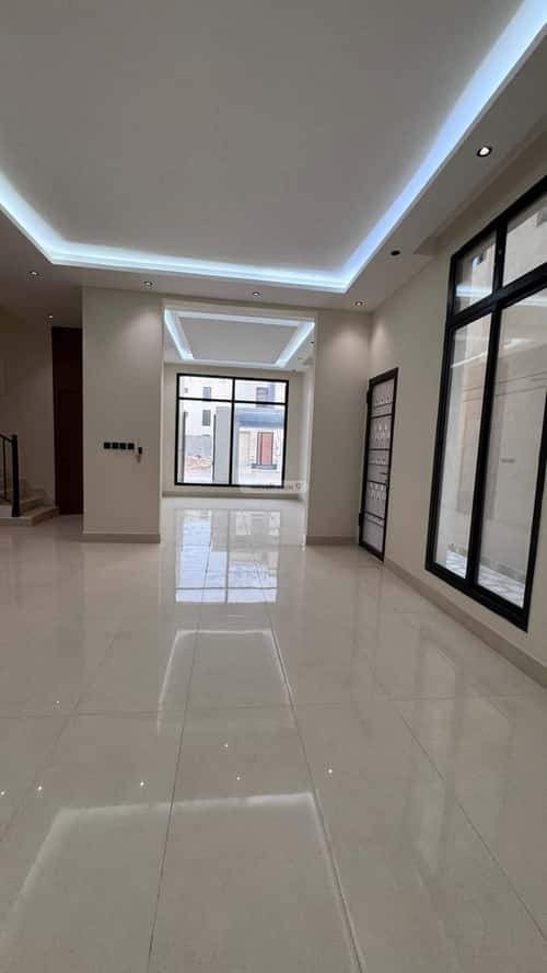 8 bedroom villa in Al Rimal 3