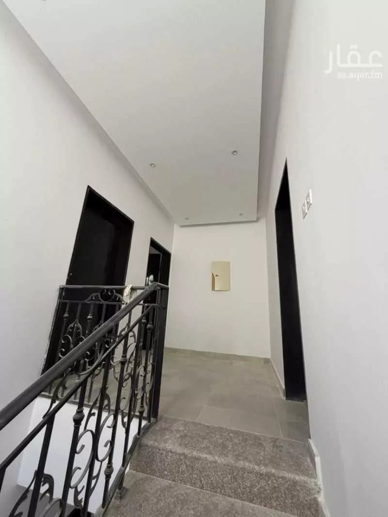 3 bedroom apartment in Al Aridh 5