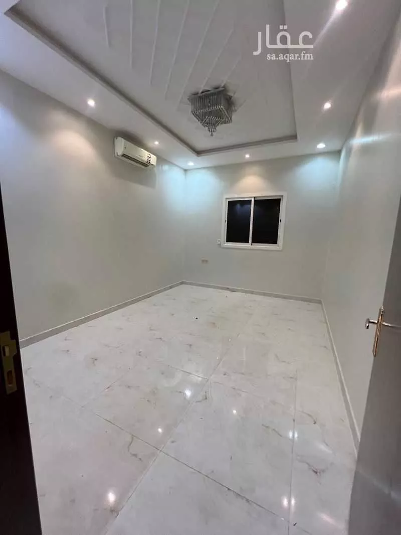 فيلا 6 غرف في العارض 2