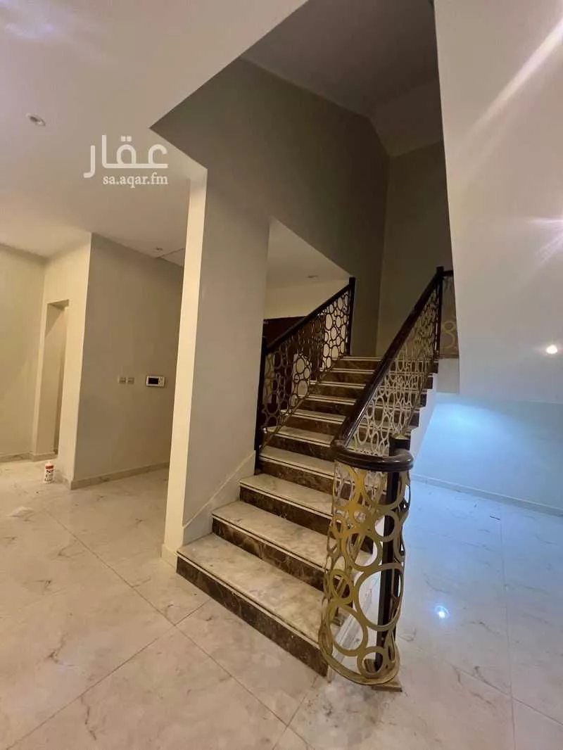 فيلا 6 غرف في العارض 6