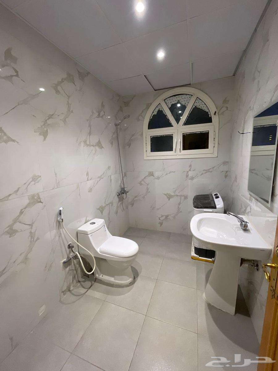 شقة 3 غرف في الفيصلية 5