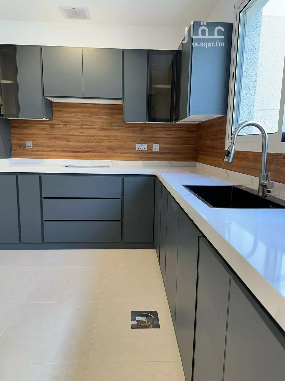 فيلا 7 غرف في المونسية 4